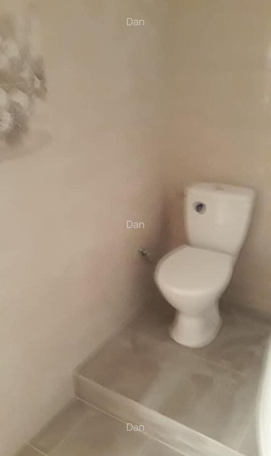 De inchiriat apartament 2 camere Tractorul, str. Nicolae Labis. - 8