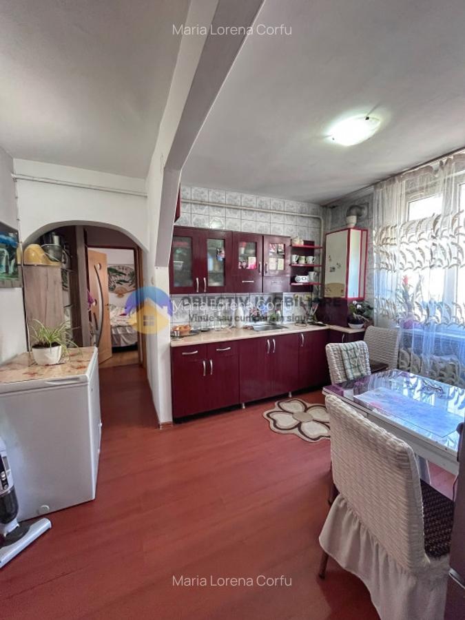 Apartament 2 camere-Zona Scoala nr.2/Bld.Traian - 2