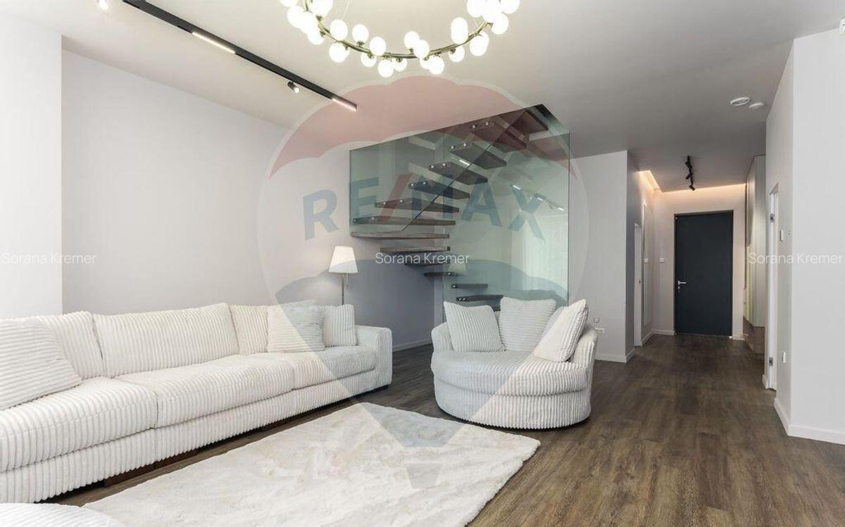 Vila smart 6 camere cu rooftop pool de inchiriat - 16