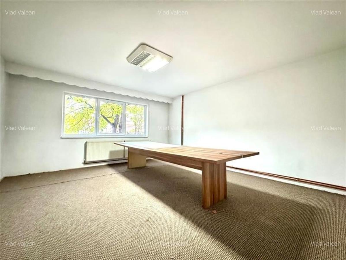 De inchiriat Casa 240 MP, 6 Camere, Parcare , Cartierul Gheorgheni/ Andrei Mure? - 1 De inchiriat Casa 240 MP, 6 Camere, Parcare , Cartierul Gheorgheni/ Andrei Mure? - 1