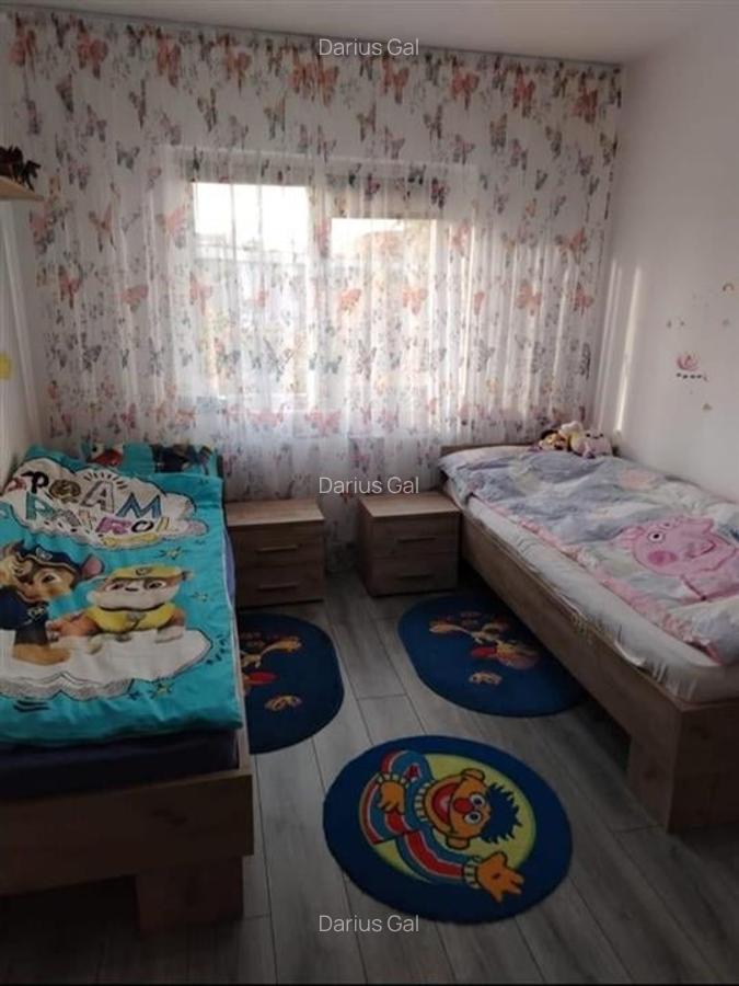 Apartament cu 3 camere decomandat în Decebal - 9