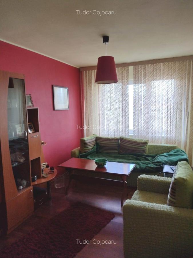 Apartament 4 camere, 2 bai, 93 mp, CT, AC, Alexandru cel Bun - 5 Apartament 4 camere, 2 bai, 93 mp, CT, AC, Alexandru cel Bun - 5