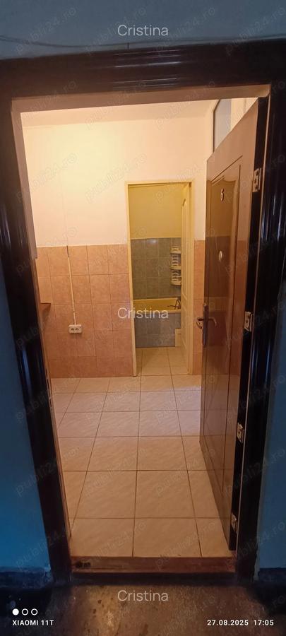 Garsoniera de vanzare - 1