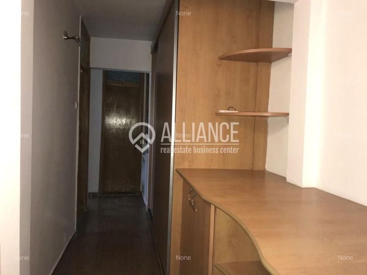 GARA-ABATOR- Apartament de 3 camere foarte spatios si luminos! - 12