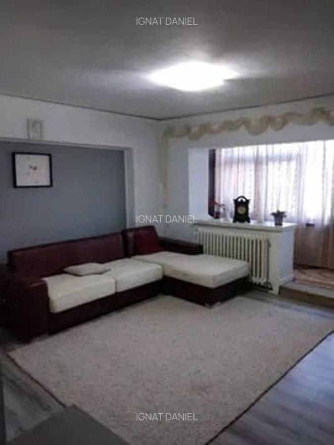 Apartament cu 1 camera, decomandat, zona Pacurari-Pasaj Octav Bancila - 1