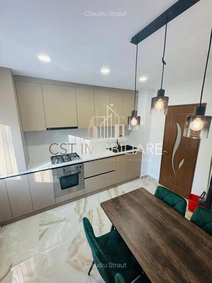 Aradului - Apartament 2 camere decomandat - Etaj 1 Renovat - 3