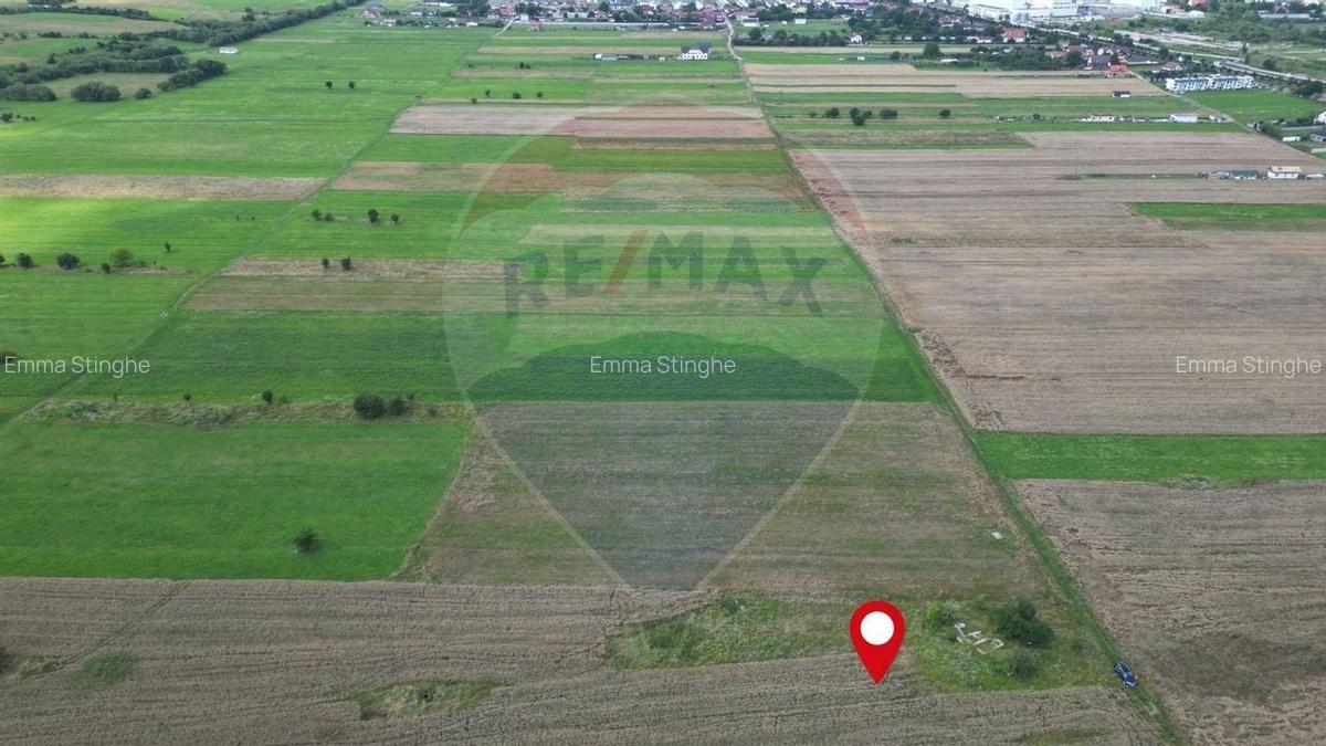 Teren intravilan de vanzare 1180 mp - Zarnesti - 3