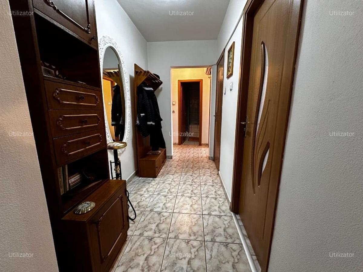 Apartament 2 camere, decomandat, mobilat, etaj 3/4, Calea Republicii, Bacau - 8