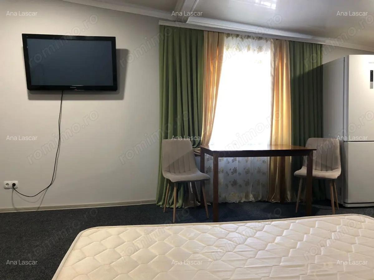 Garsoniera inchiriere in zona Stefan Cel Mare aproape de metrou - 4 Garsoniera inchiriere in zona Stefan Cel Mare aproape de metrou - 4