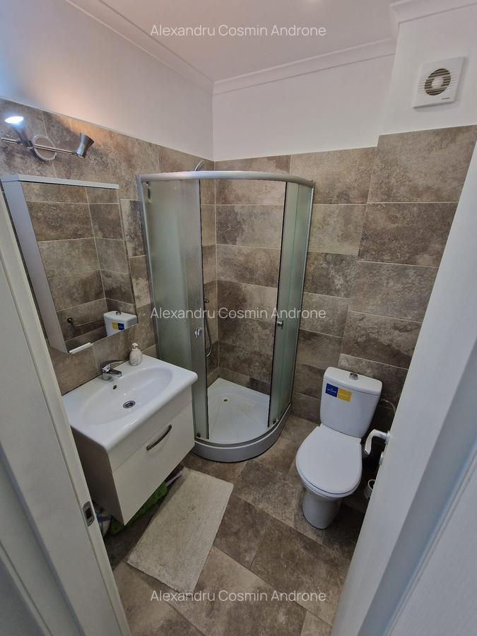 De Vanzare Apartament 3 camere - 16