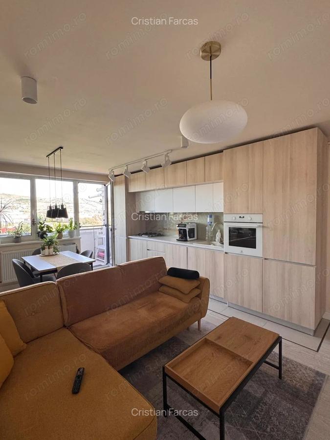 Inchiriez apartament 3 camere situat pe Str. Rodnei - 2 Inchiriez apartament 3 camere situat pe Str. Rodnei - 2