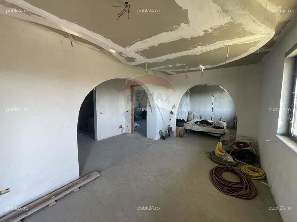 Casa / Vila cu teren Calineii Noi - 19