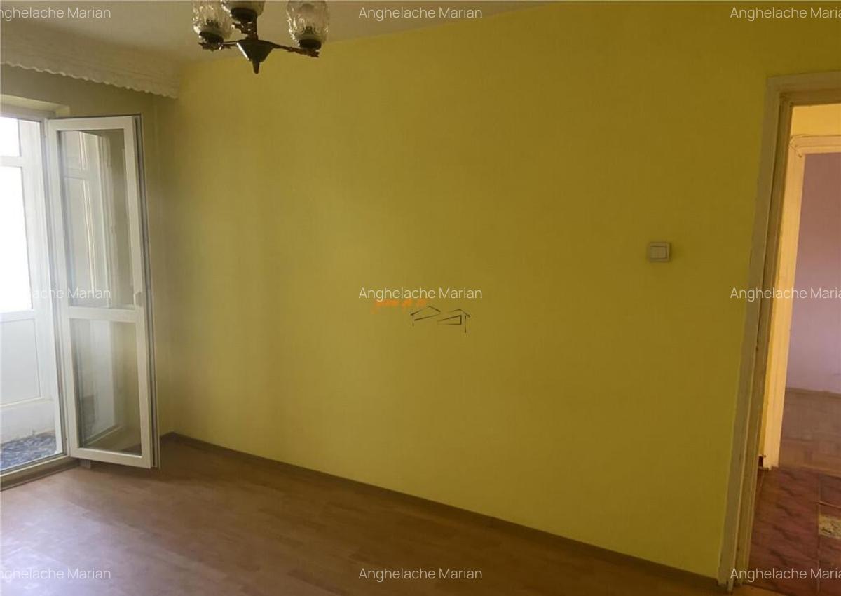 Apareament 4 camere , zona cartier Sud , et 1/4 , 60 mp , li - 2 Apareament 4 camere , zona cartier Sud , et 1/4 , 60 mp , li - 2