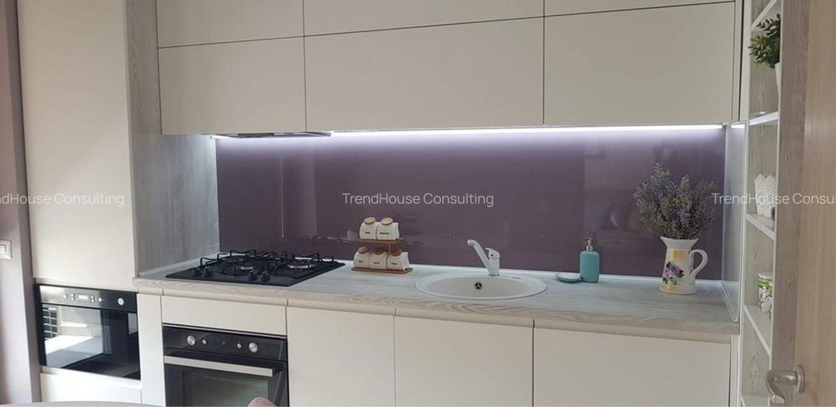 Ideal investitie!3 camere-Gradina Proprie, Parcare, Mobilat/Utilat Lux - 1