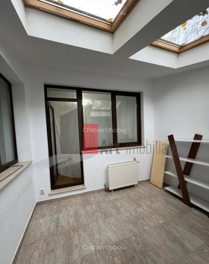 Apartament 1Mai-Domenii, parter cu curte proprie - 13