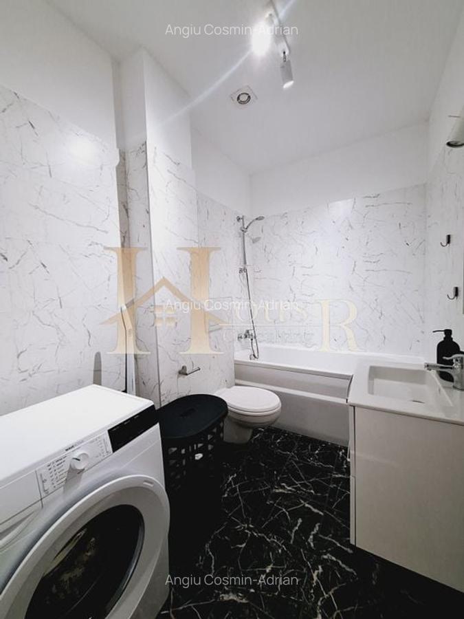 Aproape de magazine. Cochet. Luminos. - 11