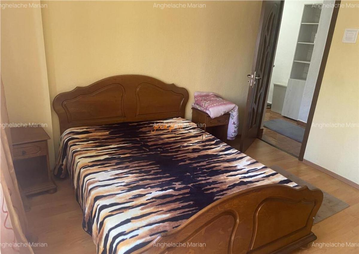 Apartament 3 camere , zona Casa de Pensii , et 2/4 , decoman - 13