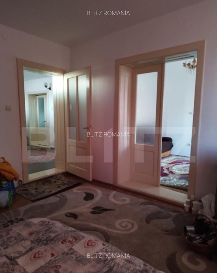 Casa 3 camere SI GRADINA 550mp in vatra satului TARLUNGENI - 12