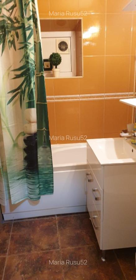 Apartament 2 camere ,decomandat, confort I, la intrare in Racadau, 2 balcoane - 9