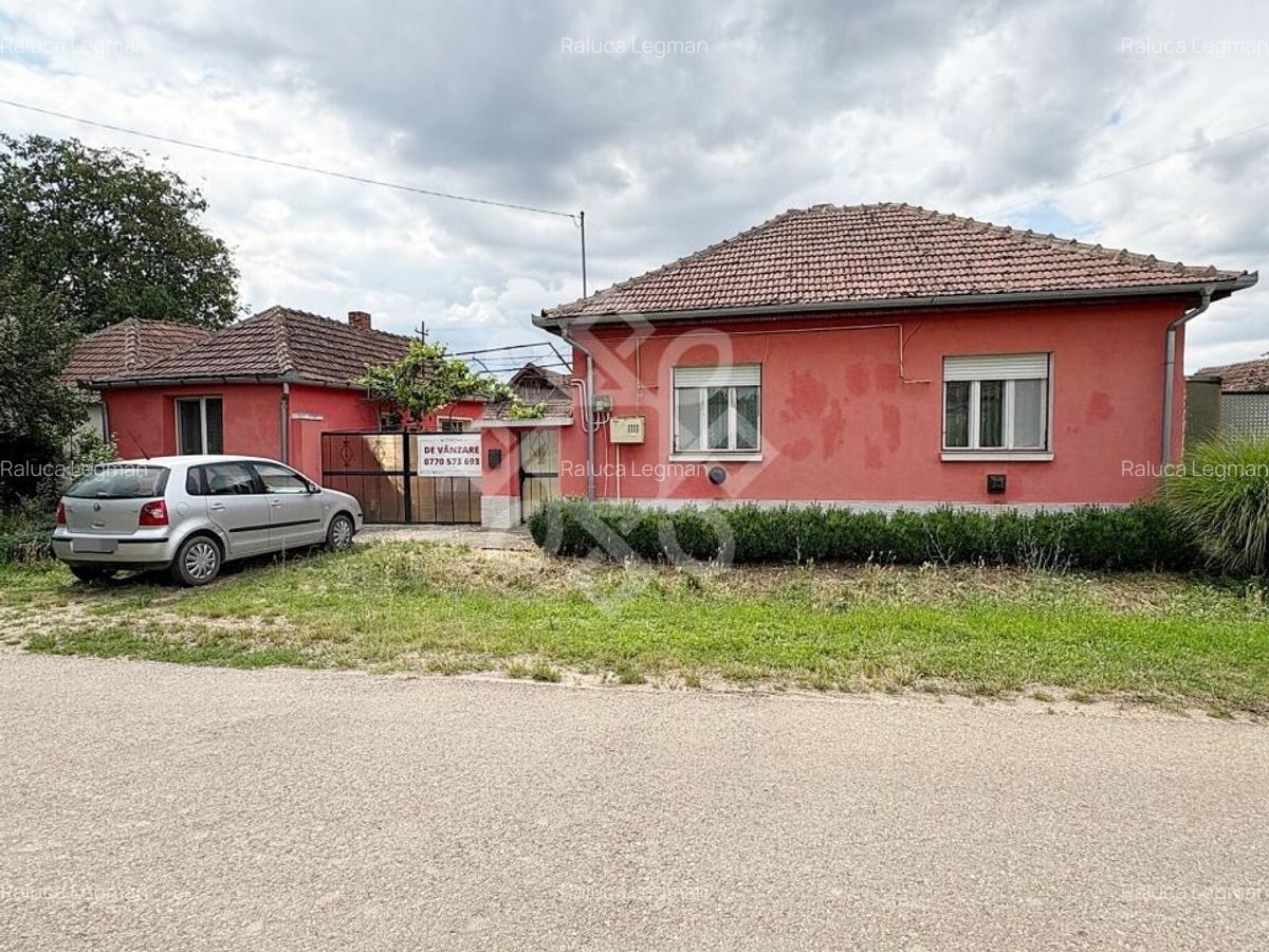 Casa de vanzare la 22 km de Oradea, Santaul Mare, Bihor - 1