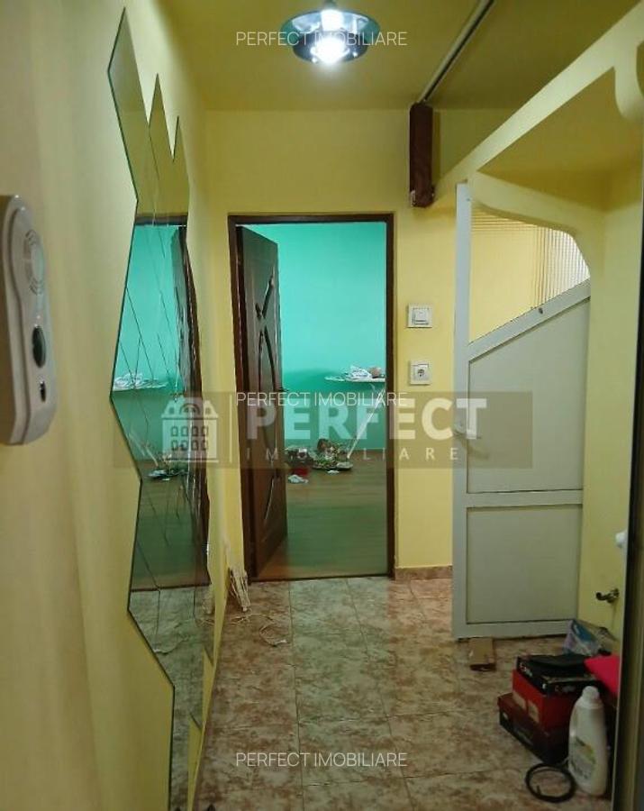 3 camere etaj 1, Malu Rosu la doar 63500 euro!! - 1 3 camere etaj 1, Malu Rosu la doar 63500 euro!! - 1