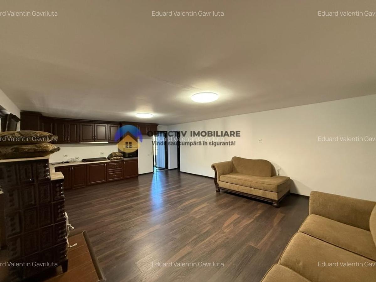 Casa + teren de vanzare - Almas - 20