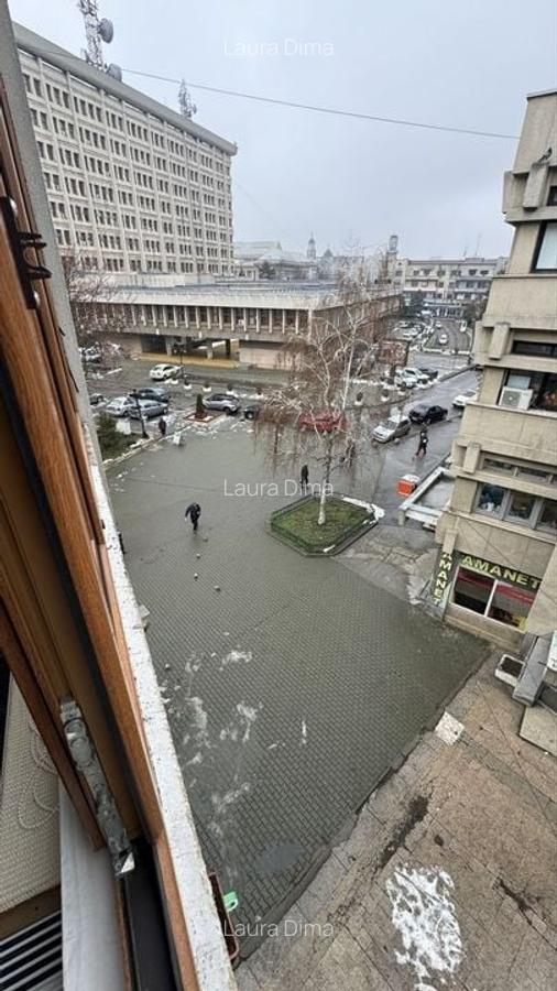 Apartament cu 3 camere de vanzare ,Zona Ultracentral - 8