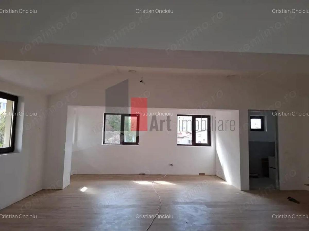 Spatiul CAMBIANT , spatiu in vila, intrare separata - 5