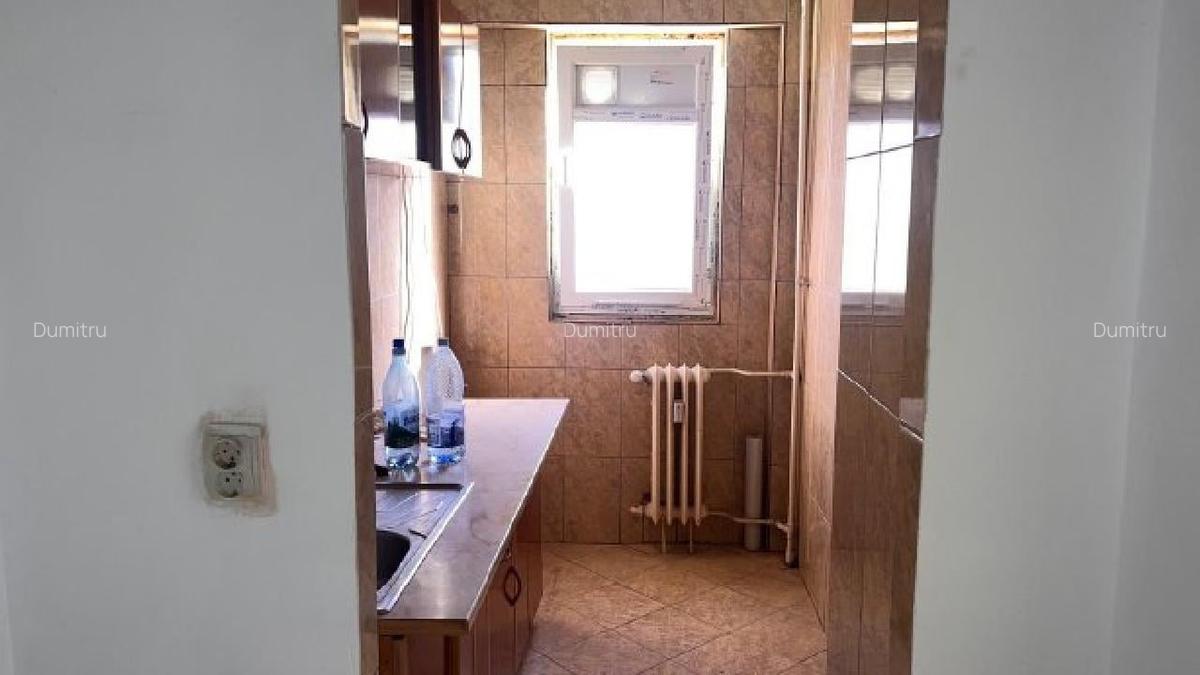 BERCENI - LUICA, Apartament cu 2 camere semidecomandate - 37 mp - etaj 9 - 7