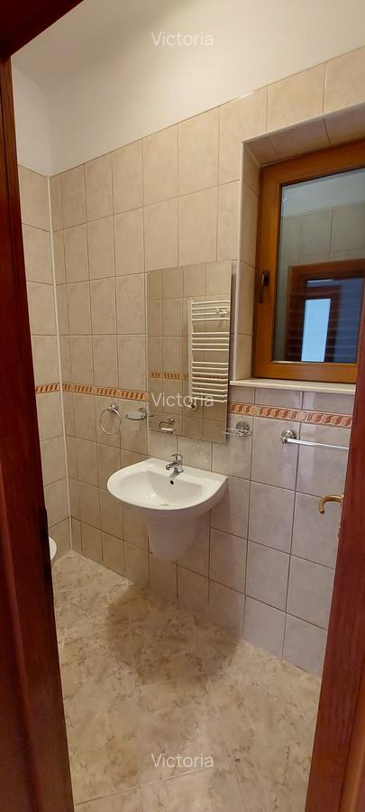 P-ta Alba iulia -strada cu Magnolii,5 camere,renovata,libera,vila eleganta - 17