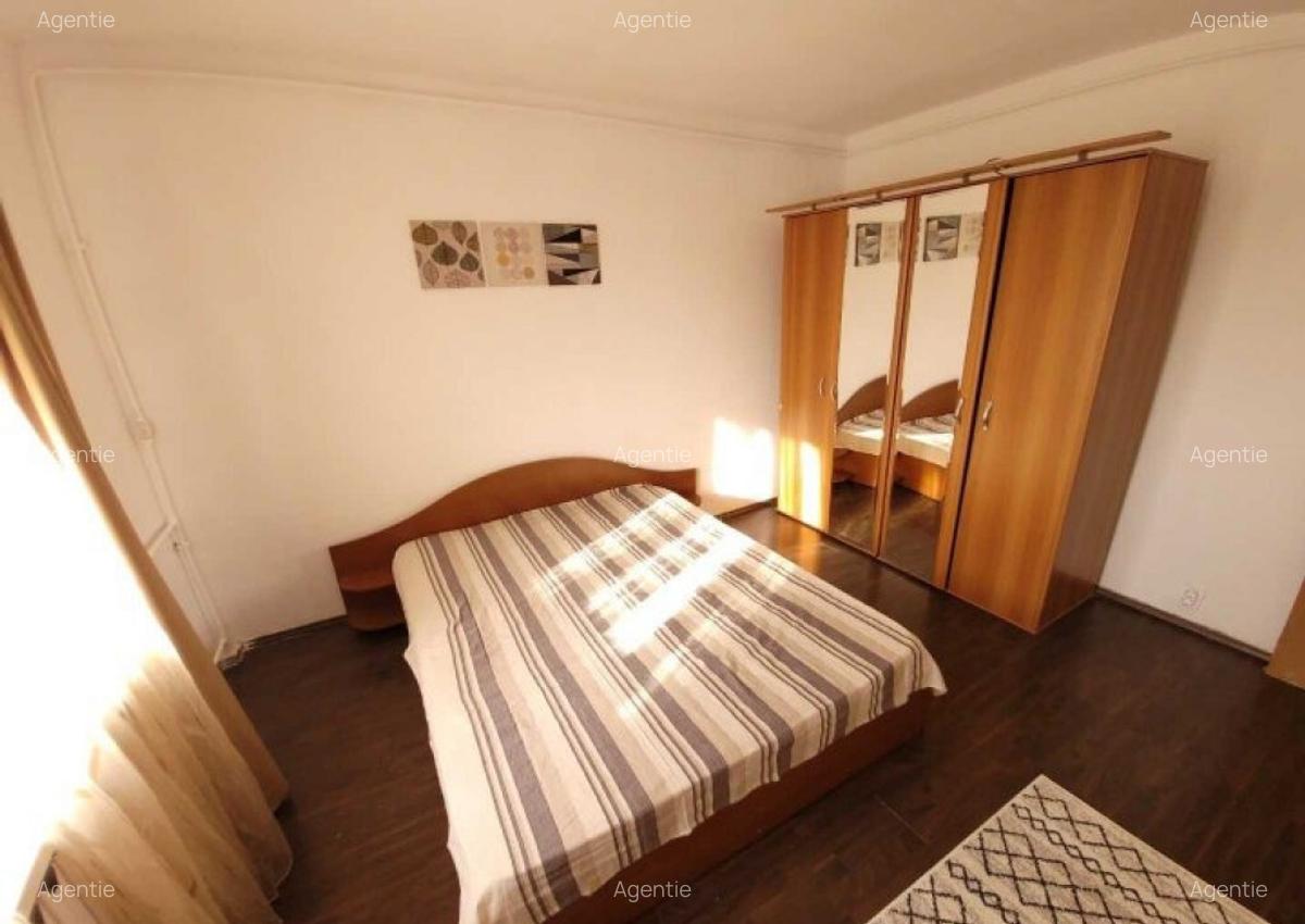 Apartament 4 camere zona Eroii Revolutiei - 6