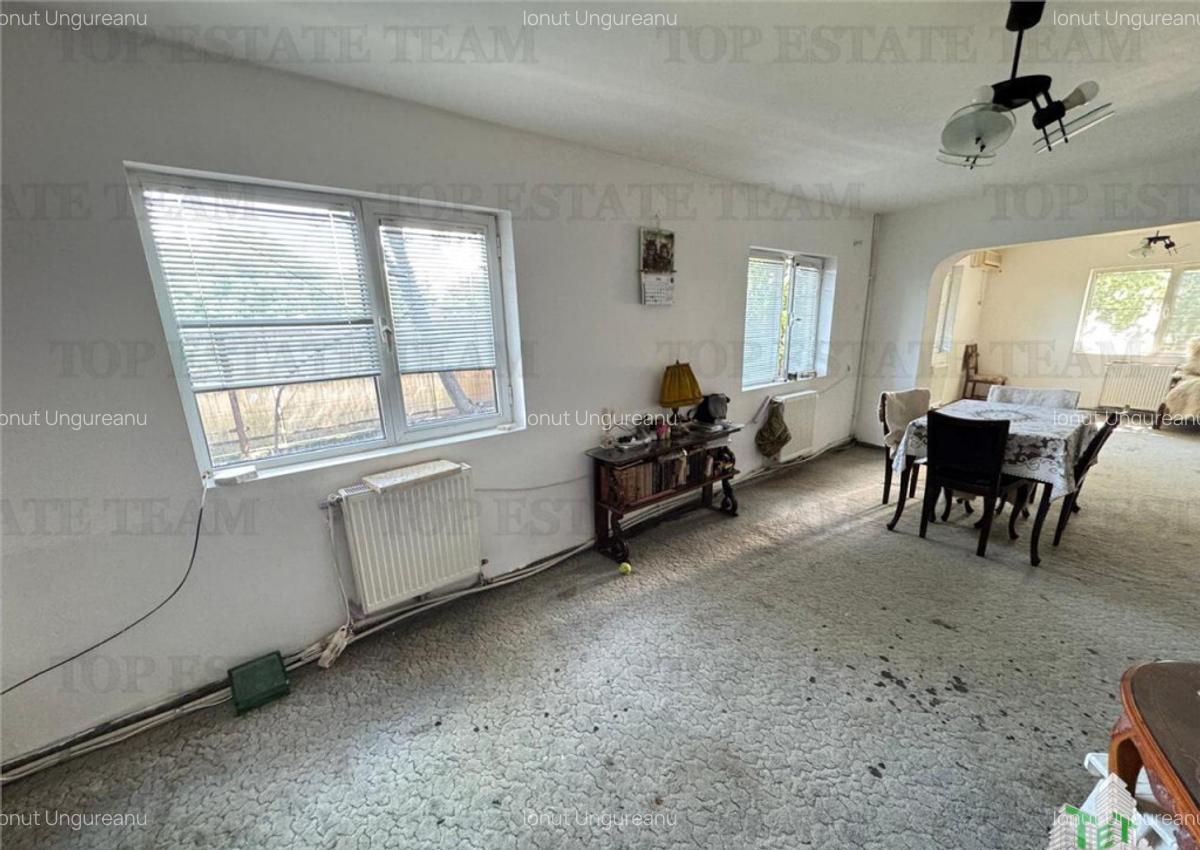 Casa de - Movilita, jud. Ialomita - 2000 mp teren, pozitie - 12