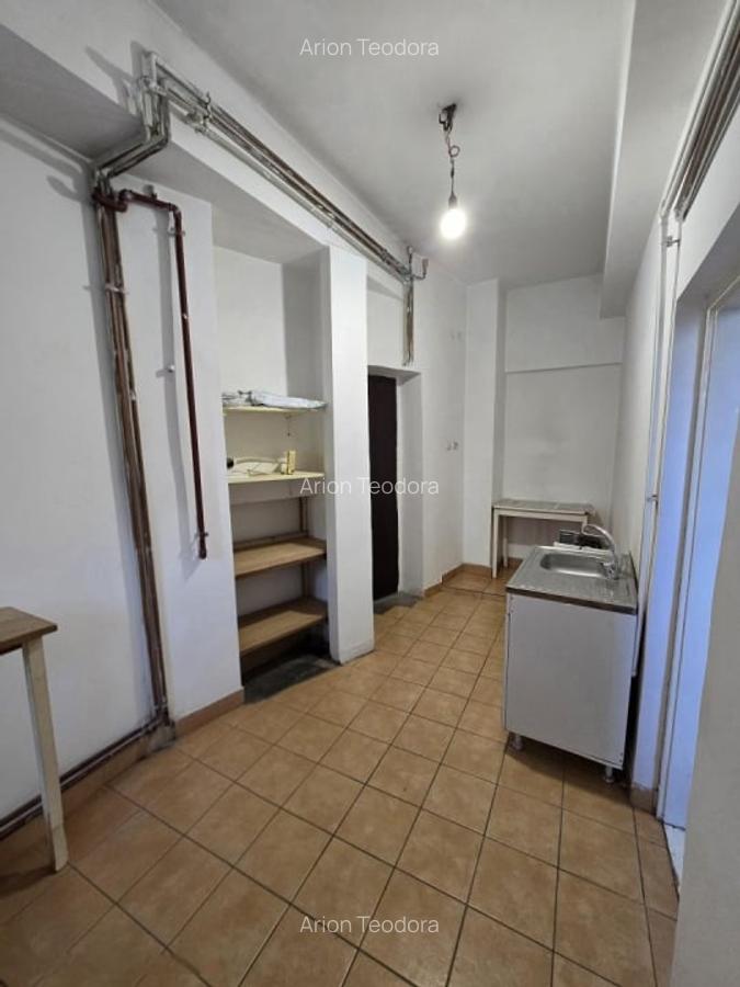 2 camere Universitate l Centrul Istoric - 11