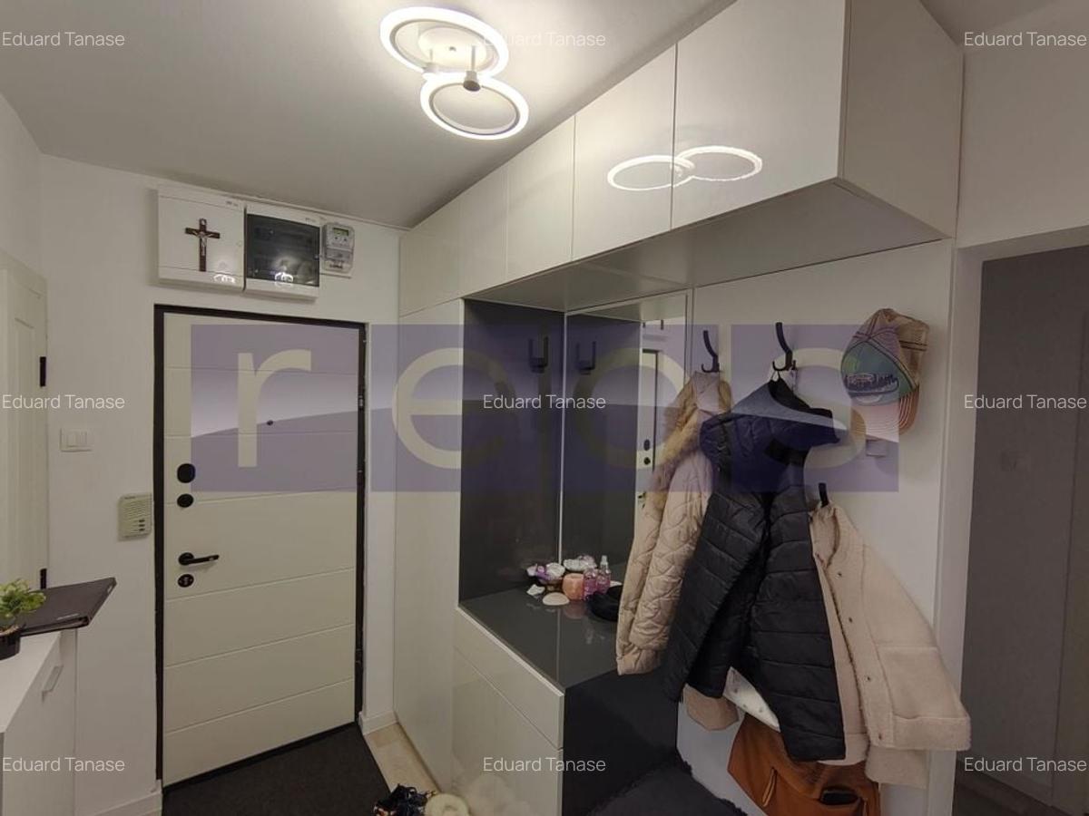 VANZARE 4 CAMERE I DECOMANDAT I METROU I VALEA OLTULUI, DRUMUL TABEREI - 2