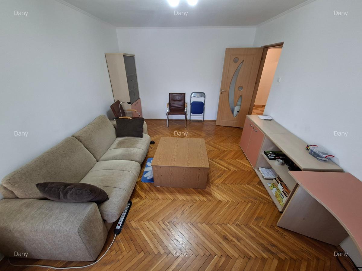 Inel 2-Dezrobirii, 3 cam, dec, etaj 1, mobilat,utilat - 2