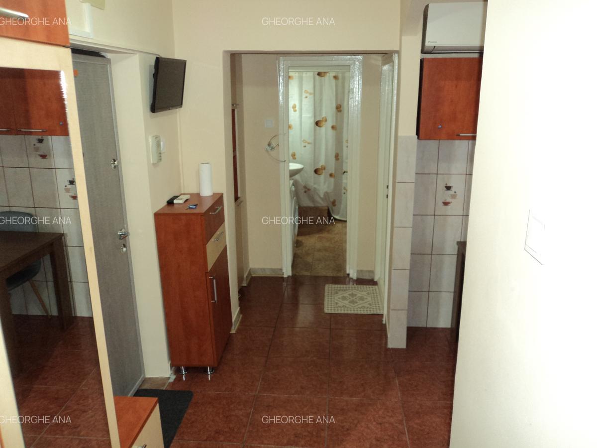 Apartament 2 camere, decomandat, etaj 2 , Zona Nord - 11