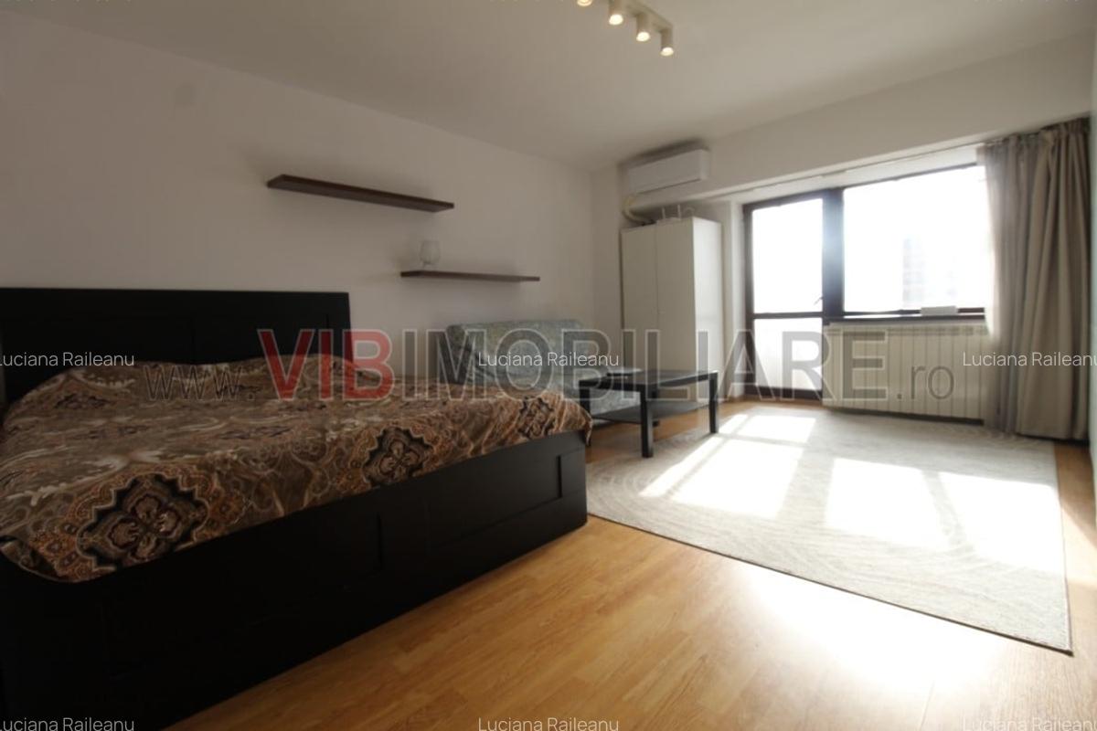 Piata Alba Iulia - Bld. Unirii - bloc mixt - Rond Alba Iulia - 11