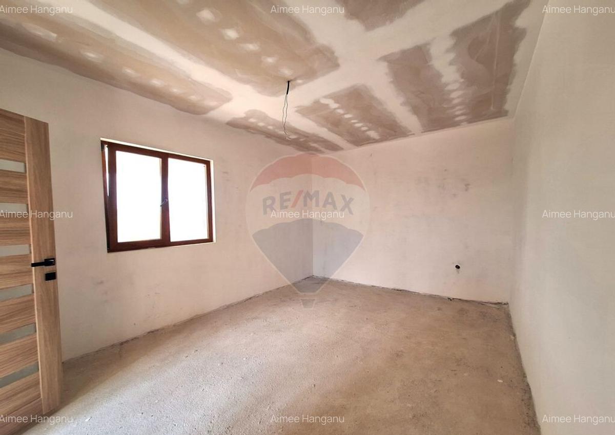 Casa / Vila de vanzare la gri - Bajani jud.Buzau - 11