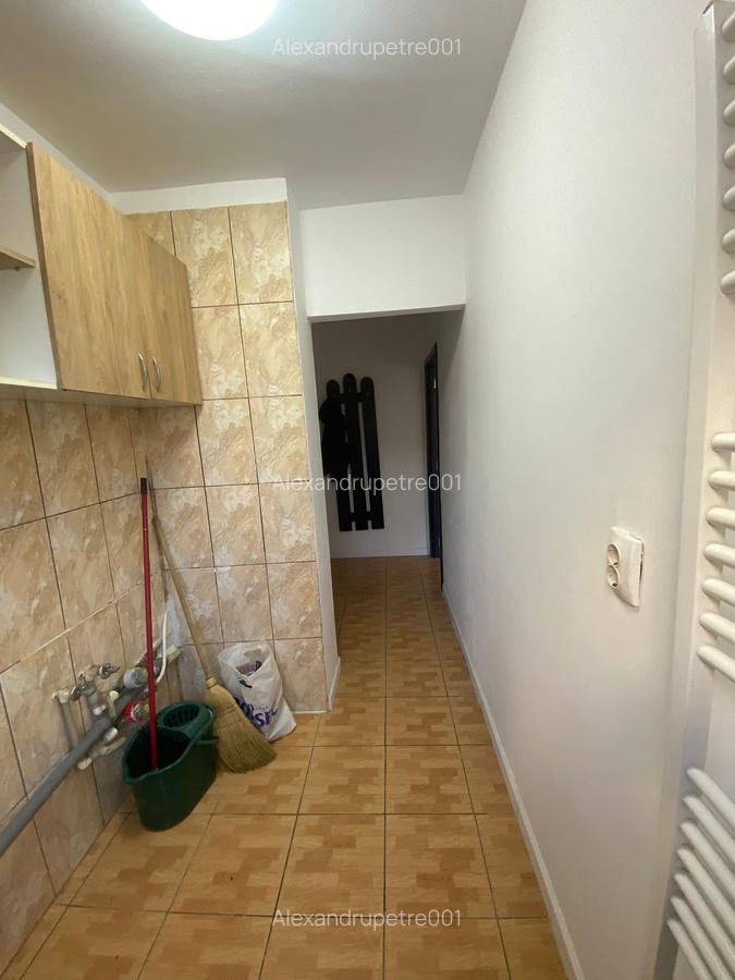 4 camere | Complex Apusului | parter inalt | bloc anvelopat | Luminos - 21