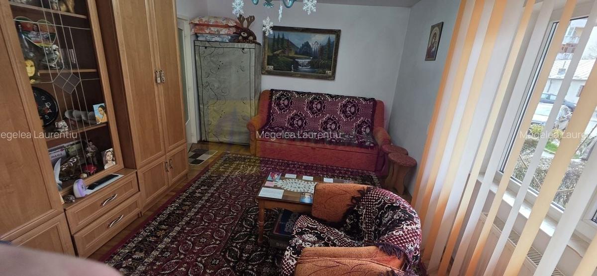 Apartament de vanzare cu 2 camere (cu vad comercial) - 4