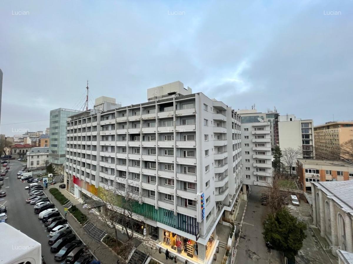 Garsoniera ultracentrala, mob., etaj 7, bloc solid, termoizolat, langa  Cismigiu - 17