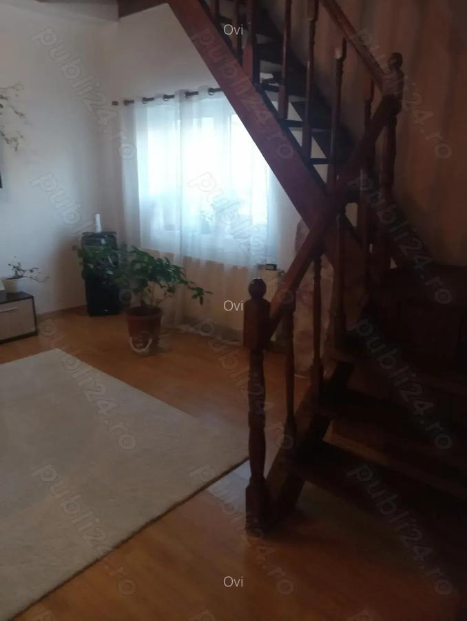 Casa renovata cu piscina ?i vedere superba spre Straja - 5