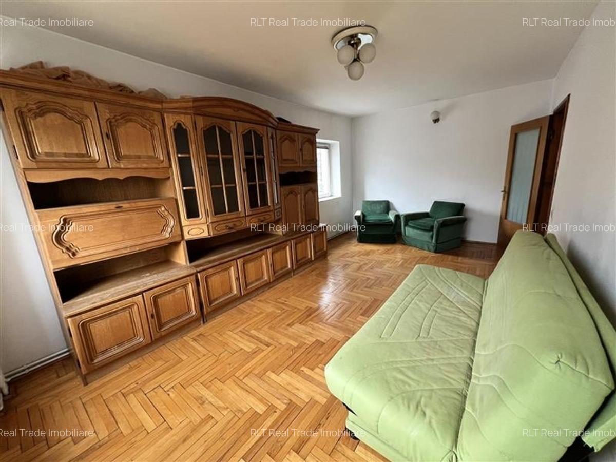 Apartament 3 camere, 2 bai , intrare Racadau - 2