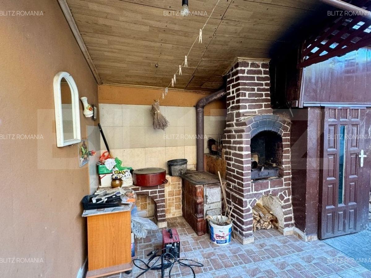 Casa de vanzare, cu 5 camere, 138 mp, zona Simeria - 10 Casa de vanzare, cu 5 camere, 138 mp, zona Simeria - 10