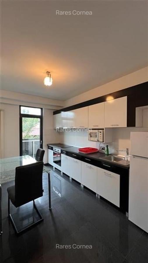 Inchiriere apartament 2 camere decomandate modern bloc nou Central- zona Platini - 6