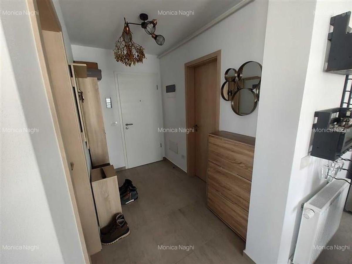 Apartament cu 2 camere decomandat în Tractorul - 6