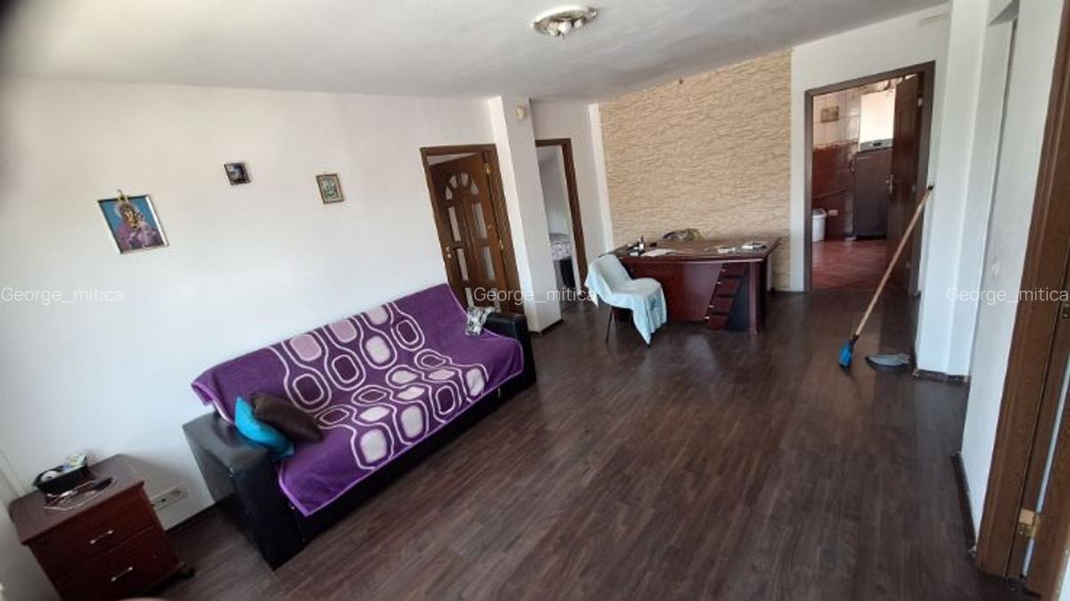 Inchiriere apartament 3 camere - 1