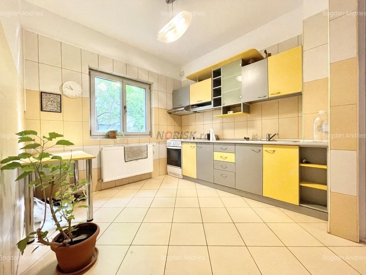 VILA 7 CAMERE 260 MP I - NORDUL CAPITALEI I Eleganta I LINIȘTE I 500 MP TEREN - 7