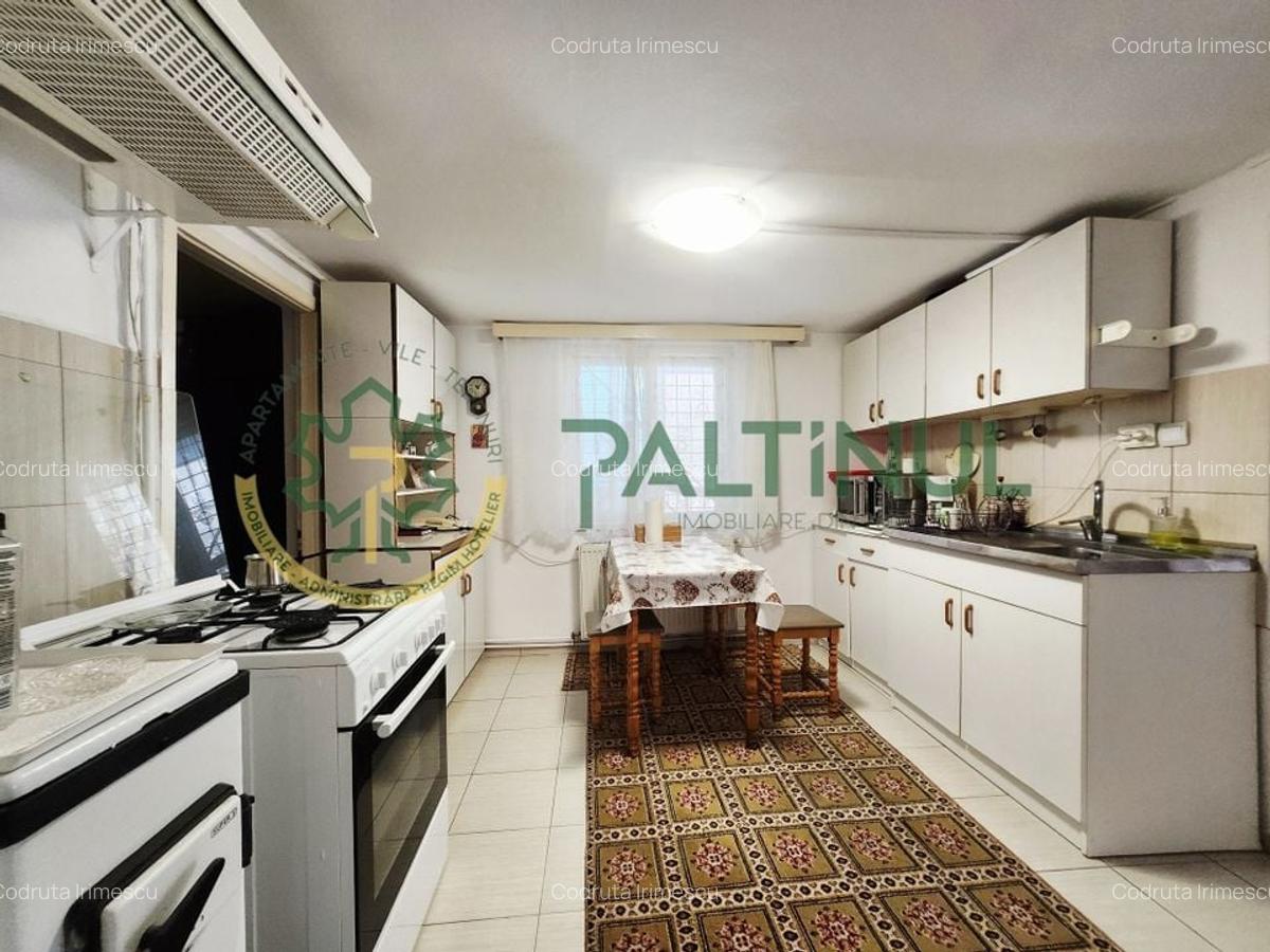 Casă cu teren 671 mp și hală 270 mp - Lazaret, acces din 2 străzi - 7