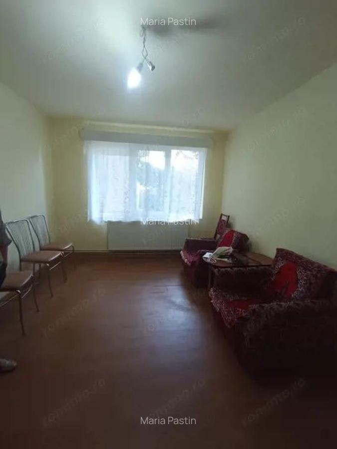 Vanzare apartament 2 camere Targoviste-in apropiere de Bd Castanilor - 4
